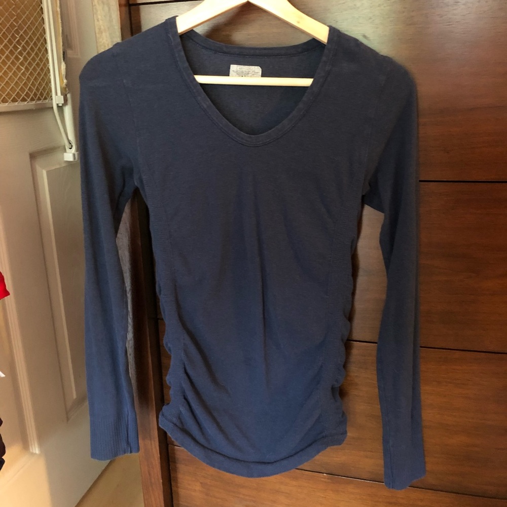 Athleta Long Sleeve Shirt